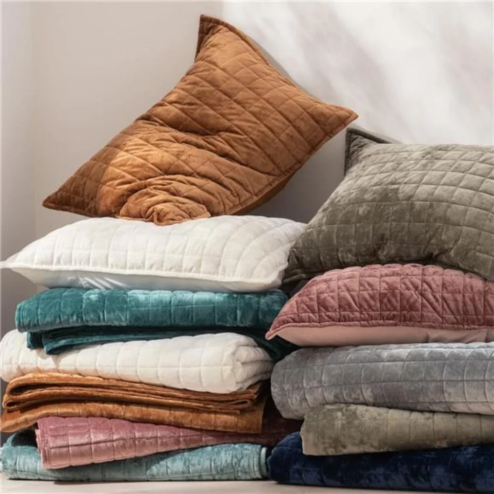 Luxury Velvet Quilt Set King Size, Lightweight Velvet Comforter Set, Oversized